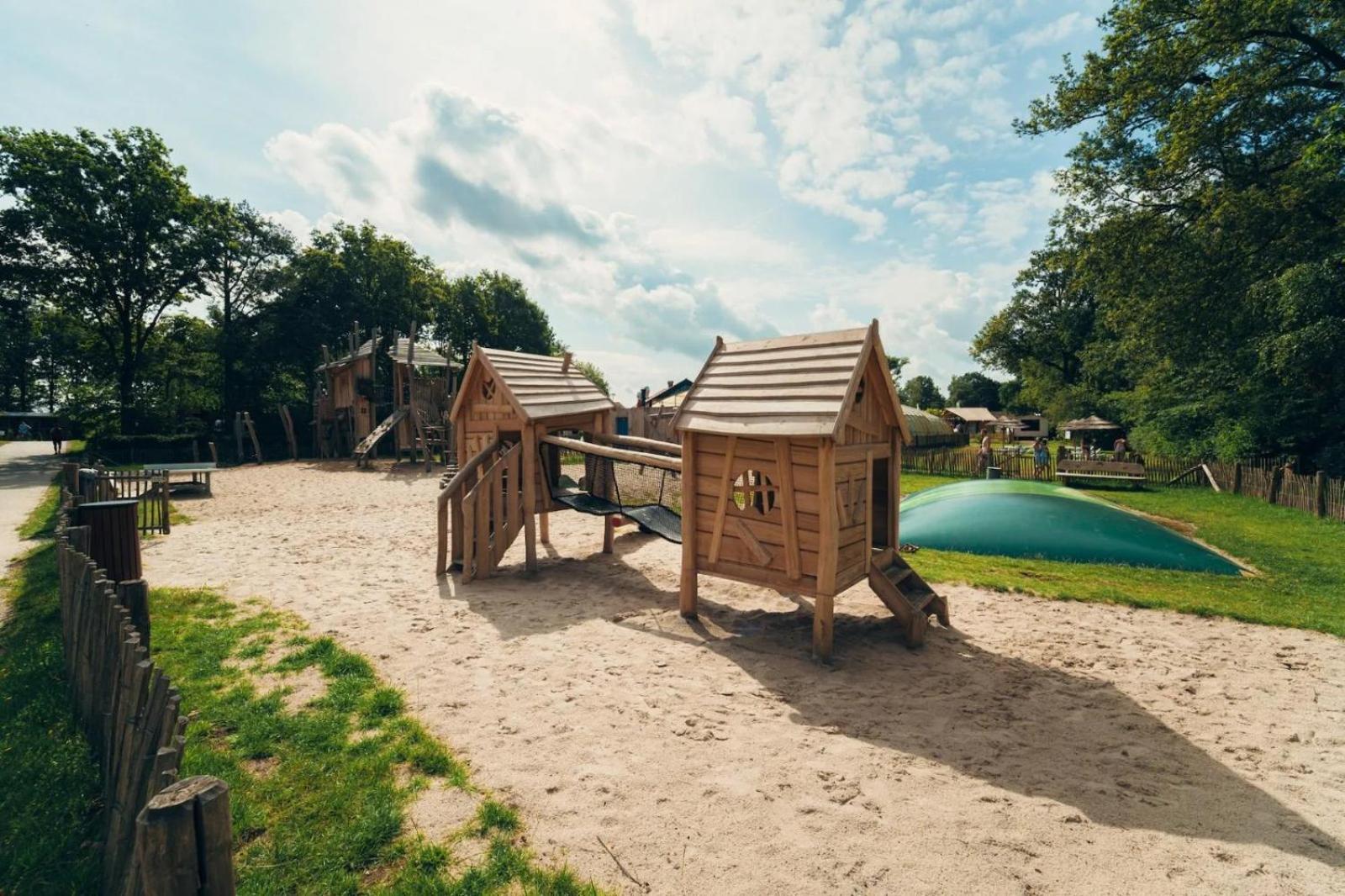 Papillon Country Resort Denekamp Exteriör bild