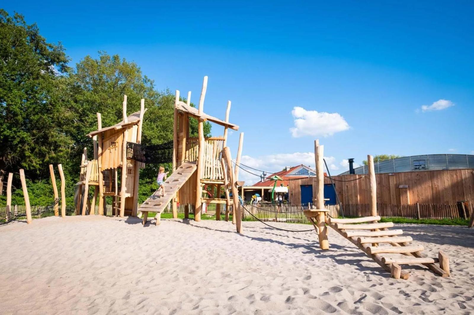Papillon Country Resort Denekamp Exteriör bild